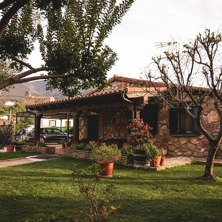 Apartamentos Rurales Fuente Chiquita 埃尔瓦 外观 照片