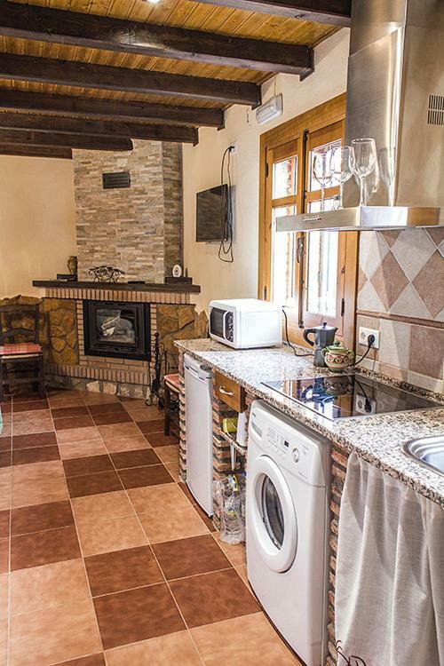 Apartamentos Rurales Fuente Chiquita 埃尔瓦 外观 照片