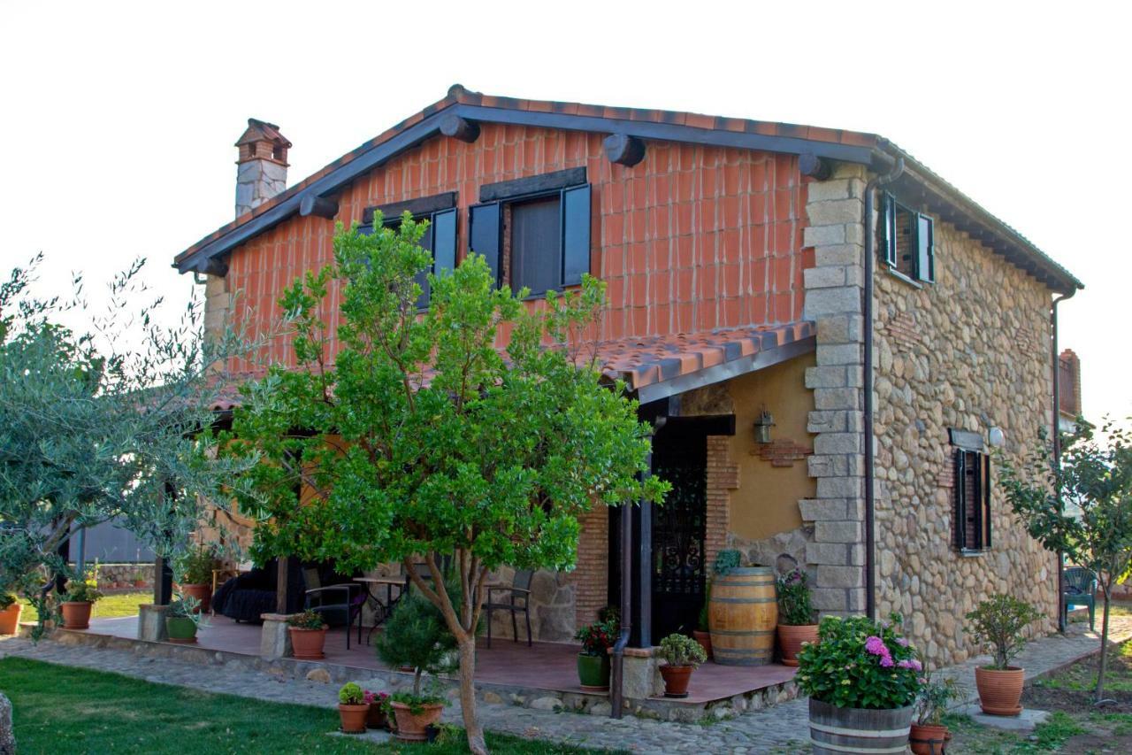Apartamentos Rurales Fuente Chiquita 埃尔瓦 外观 照片